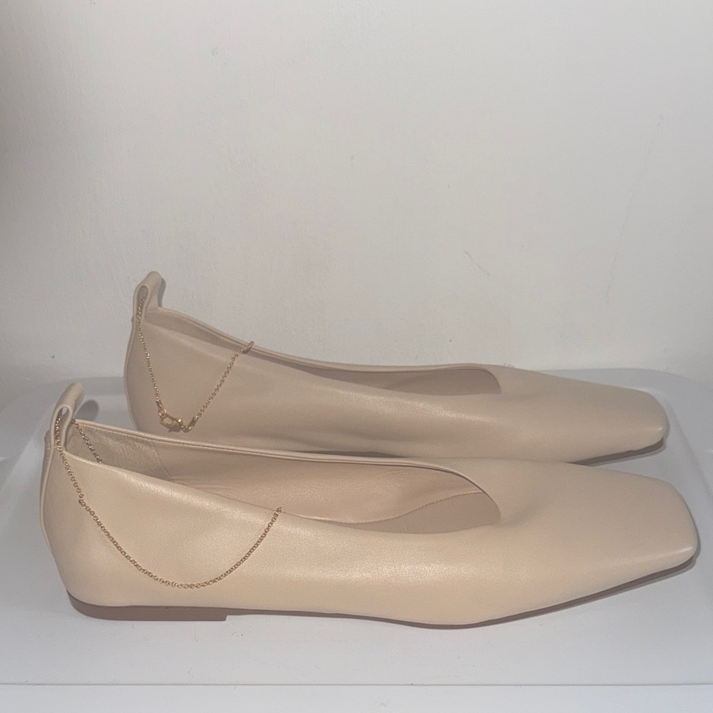 Maria Luca Chic Beige Women's Flats with Chain Detail